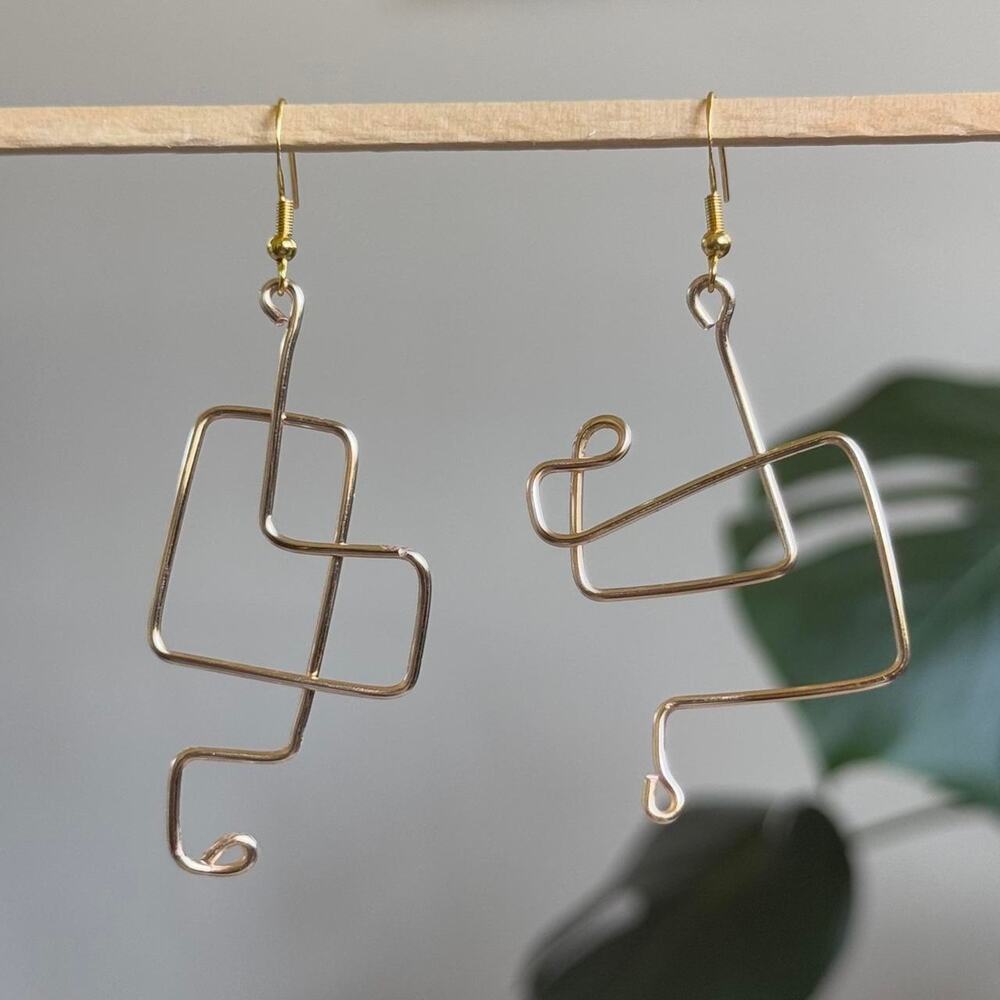 handmade gold mismatched abstract geometric earrings